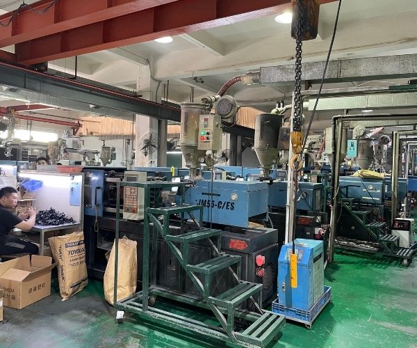 hair clipper molding machine